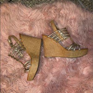 Gold Wedges